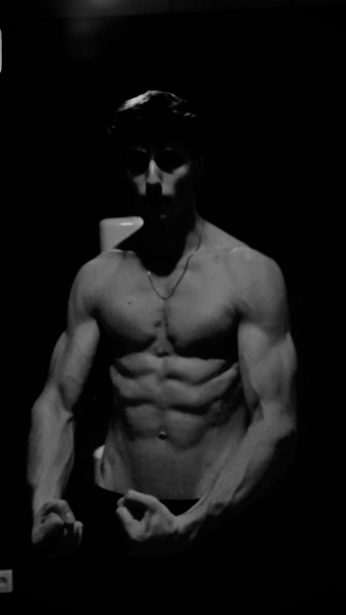 Najim - Les Thioleyres - Vaud | Plans cul